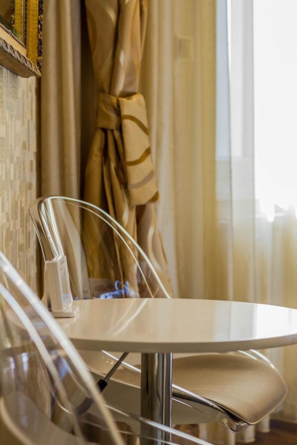 Chain Bridge Studio Apartment 부다페스트 외부 사진